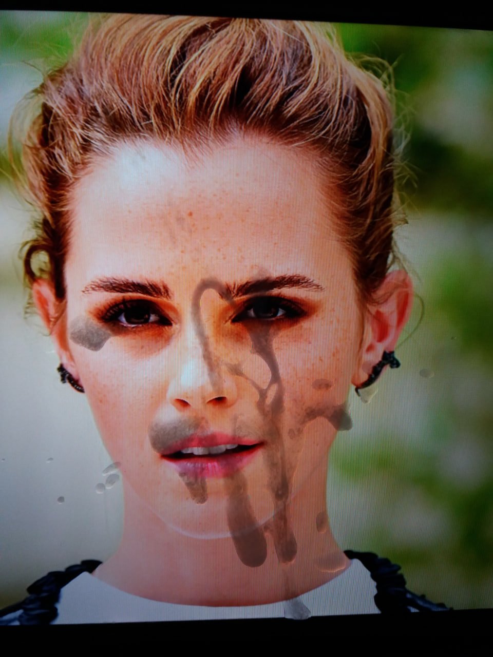 vX4otGmK Emma Watson cumtribute. 03.jpg